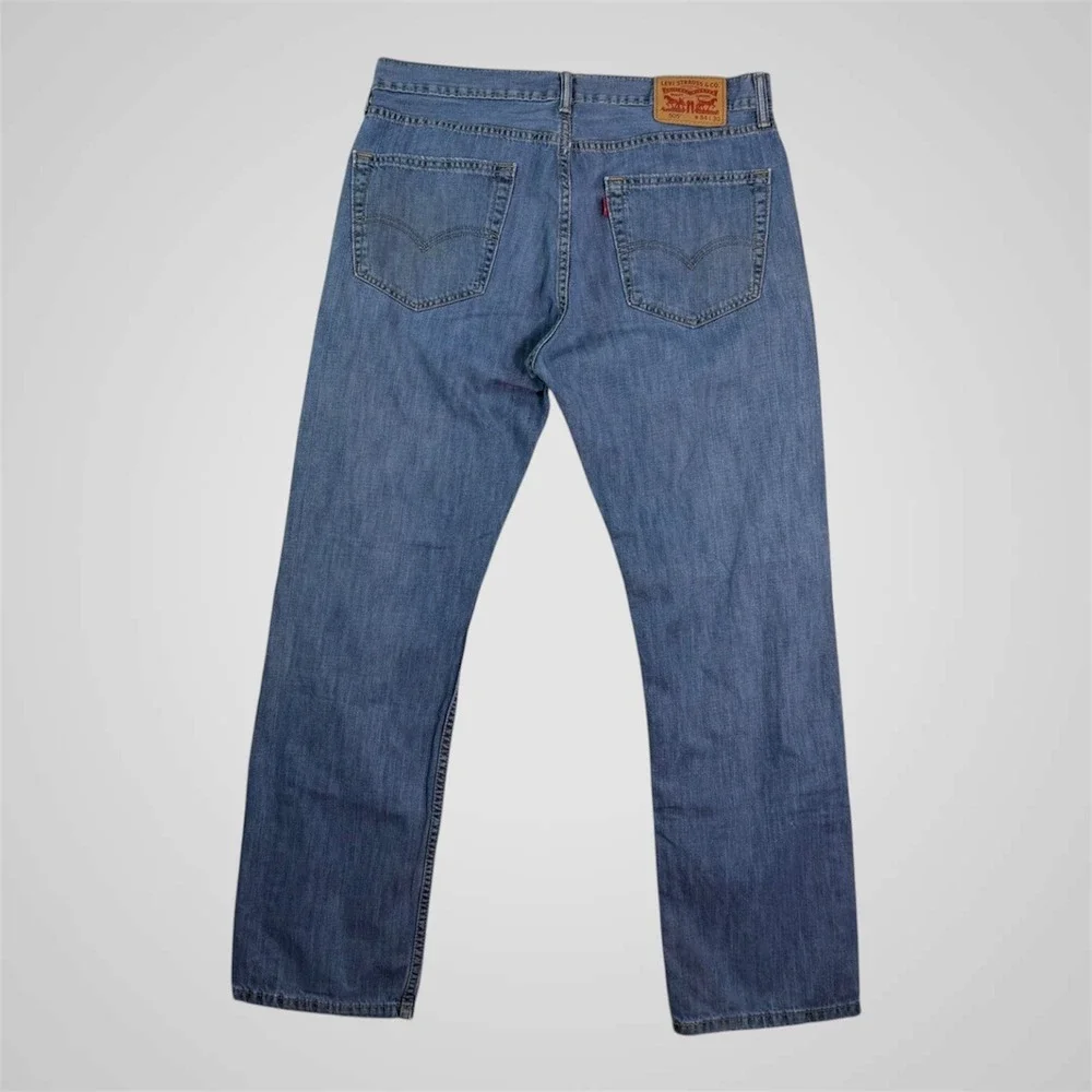 Levis 505 Regular Fit Straight Leg Jeans Mens 34x30 Medium Wash Blue 00505-0236